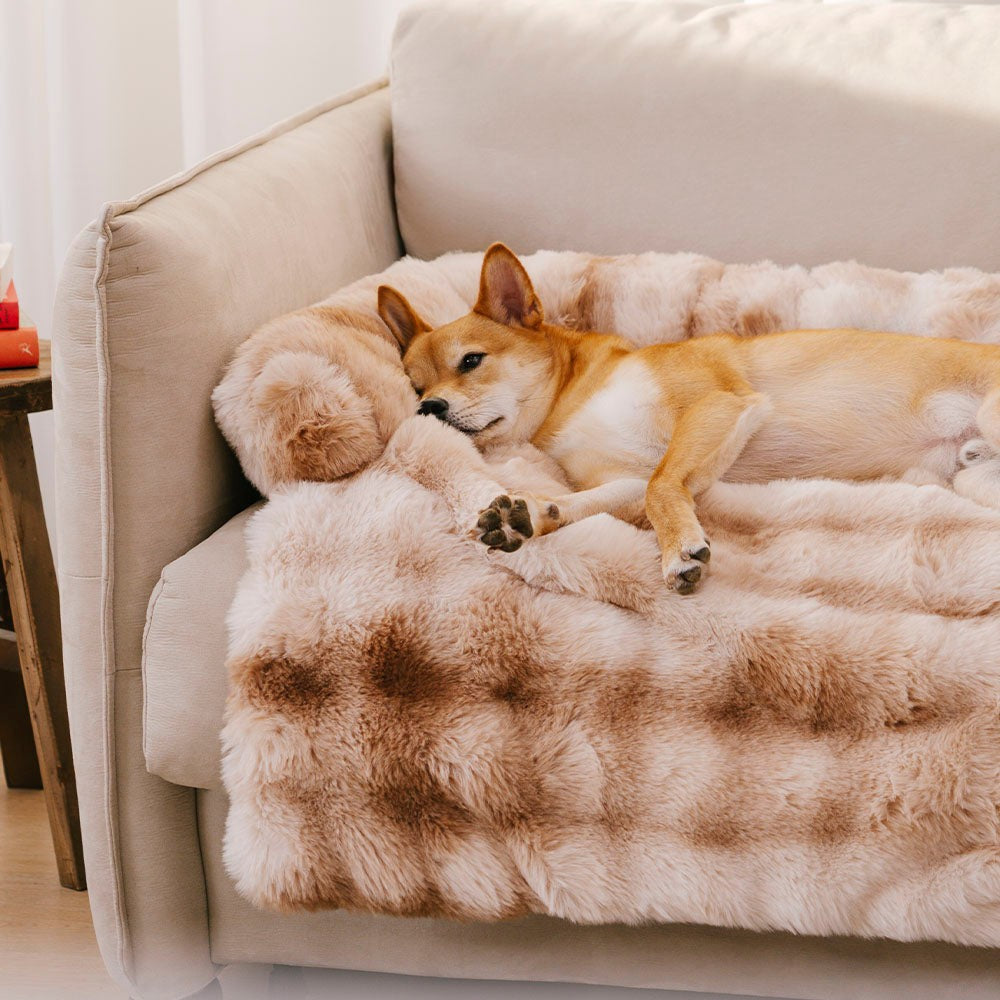 Plush Anti-Slip Dog Sofa Mat – Calming & Protective