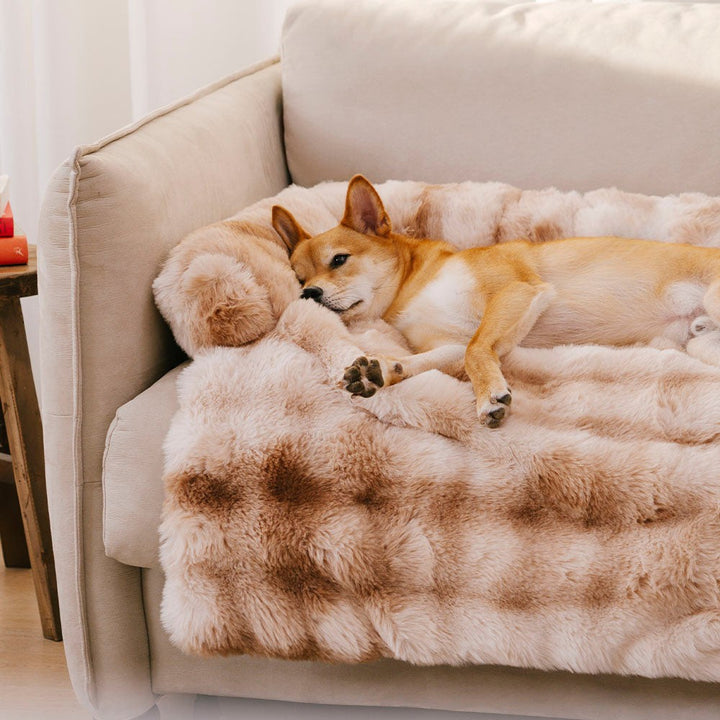 Plush Anti-Slip Dog Sofa Mat – Calming & Protective