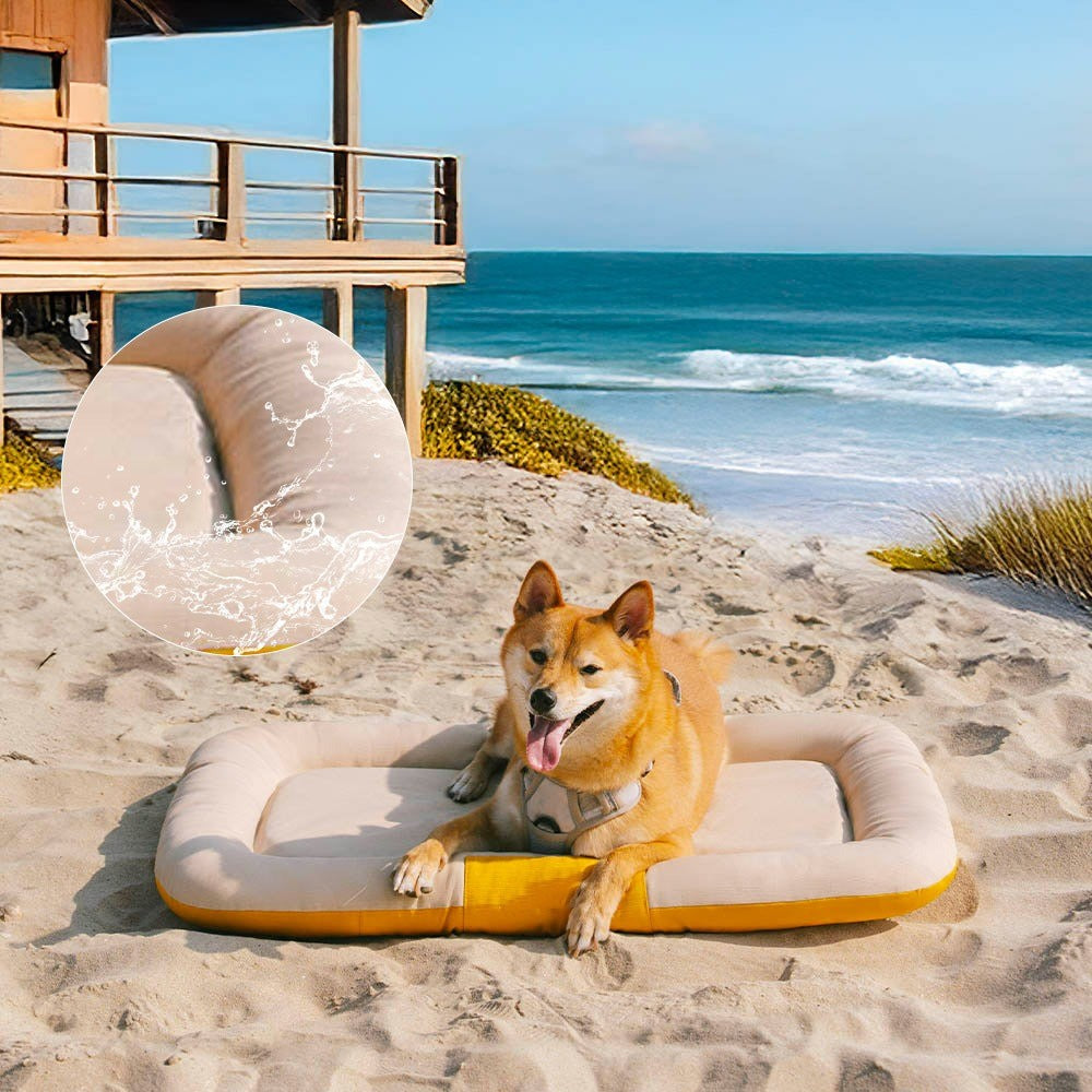 Outdoor Waterproof & Scratch-Resistant Colour-blocked Orthopaedic Dog Mat
