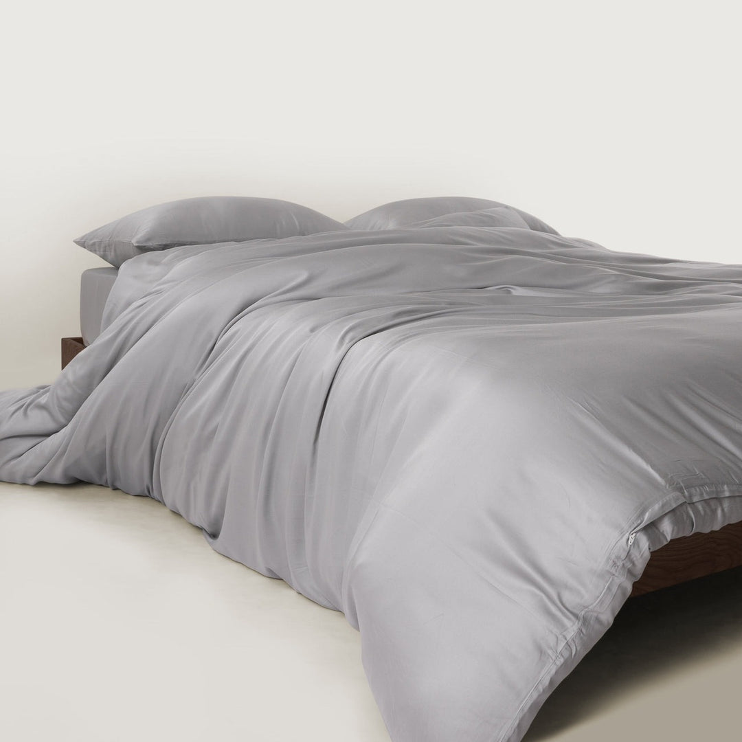 Bamboo Bedding Set  Pet Hair Repellent & Family-Friendly