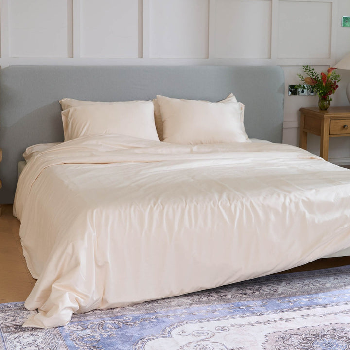 Bamboo Bedding Set  Pet Hair Repellent & Family-Friendly