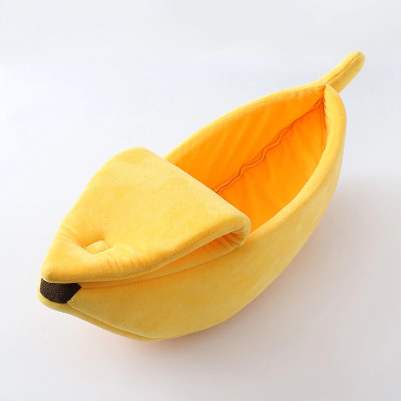 Cozy Banana Cat Bed – Playful Comfort for Happy Cats