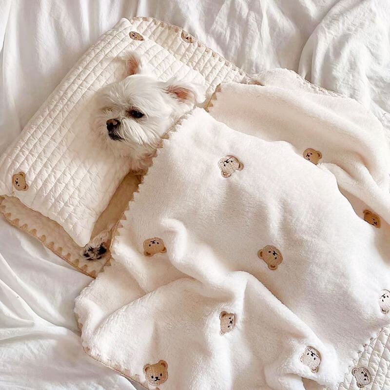 Embroidered Cotton Pet Pillow Quilt Bed Set