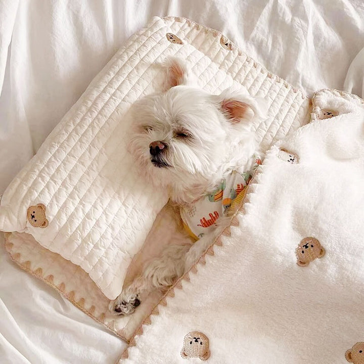 Embroidered Cotton Pet Pillow Quilt Bed Set